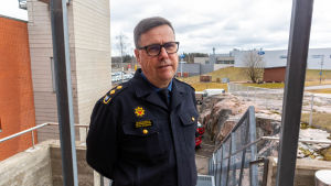 Räddningsdirektör Peter Johansson vid räddningsstationen i Kungsporten under isoleringen i april. Räddningsdirektör Peter Johansson.