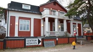Hotell Strandbo fungerar som ett tillfälligt asylboende fram till våren. Hotell strandbo i Nagu