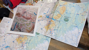 Skidrutterna planeras i detalj, men vädret kan bidra med överraskningar. Skidrutterna planeras på förhand i detalj.