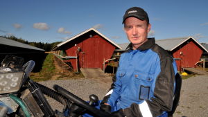 Anders Kulp i Vörå sadlade om till pälsfarmare under toppåret 2013. anders kulp, pälsfarm