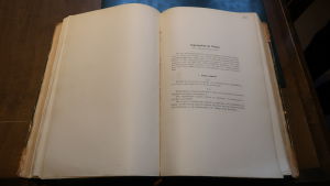 Regeringsformen i original från 1919 förvaras på Riksarkivet i Helsingfors. Finlands regeringsform av 1919 som förvaras i Riksarkivet i Helsingfors.