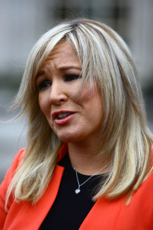 Den nya Sinn Féin-ledaren Michelle O'Neill ledde sitt parti till ett framgångsrikt val i Nordirland Den nya Sinn Fein-ledaren Michelle O'Neill ledde sitt parti till ett framgångsrikt val i Nordirland