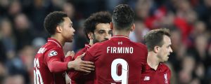 Bekanta målskyttar på Anfield. Trent Alexander-Arnod, Mo Salah, Roberto Firmino och Xherdan Shaqiri firar.