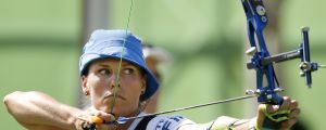 Taru Kuoppa tävlade i Rio. Taru Kuoppa spänner bågen i rankingtävlingen i bågskytte i OS i Rio.