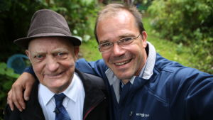 Nicke Lignell toteutti Veikon, 86, unelman tavata pikkusiskonsa Ainon ensi kertaa vuoden 1944 jälkeen.
