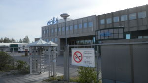 Walkis fabrik i Jakobstad sysselsatte fram tills samarbetsförhandlingarna drygt 180 personer. Walki i Jakobstad har sålts till Mondi Group