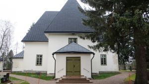 Lappträsk församling grundades 1575. Kyrkan är från 1700-talet. Lappträsk kyrka
