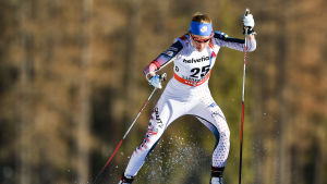 Sophie Caldwell i Tour de Ski-spåret.