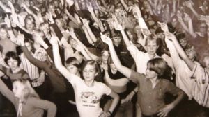Kursen i discodans var rätt så populär då det begav sig. Travoltadanskurs i Borgå MI på 1970-talet