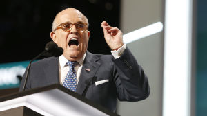Rudy Giuliani har gjort sig en förmögenhet på sina tal och konsultuppdrag efter att sin tid som borgmästare. Den förre borgmästaren och allmänna åklagaren Rudy Giuliani kan bli utrikesminister om han vill det enligt nyhetsbyrån AP