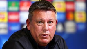 Craig Shakespeare tog över efter Ranieri. Craig Shakespeare tränar Leicester City i Premier League.