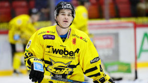 Simon Backman spelade nio år i SaiPa. Simon Backman gjorde 666 matcher för SaiPa.