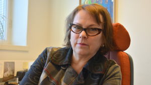 Leena Nyqvist. Vasas kulturplanerare Leena Nyqvist i sitt arbetsrum vid stadsbiblioteket.