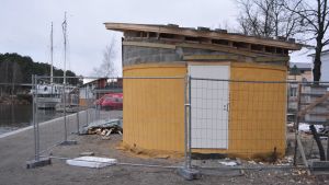 Nybygge på den östra åstranden. kisok/cafébygge på östra åstranden i borgå 04.11.15
