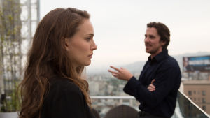 Natalie Portman och Christian Bale. Scen ur filmen, med Natalie Portman och Christian Bale.