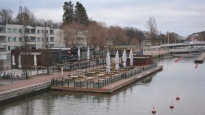 Utvidgningen norrut mot gångbron ska bort från Wilhelm Å. restaurangen wilhelm å i borgå