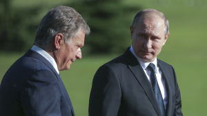 Både president Niinistö och president Putin är rejält över 60. Sauli Niinistö och Rysslands president Vladimir Putin.
