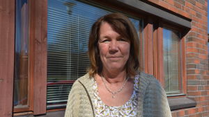 Anne Öhman berättar att problemen inom tandvården upptäcktes redan ifjol. Grundtrygghetschef Anne Öhman i Ingå.