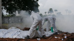 During an ebola outbreak, funeral rituals are most important contamination vectors. Here bodybags disinfected with chlorine.