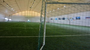 Fotbollshallen i Västerby heter Ekenäshallen. Västerby fotbollshall får jordvärme.