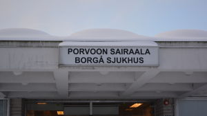 Linda och Sami kände sig helt förvirrade till en början och deras första tankar var inte att försöka reda ut vad som egentligen hade hänt vid Borgå sjukhus (illustrerande arkivbild). Borgå sjukhus
