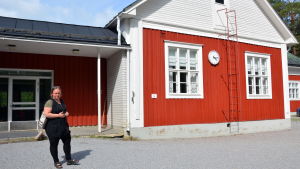 Kolinan koulu och rektor Emma Lill-Their. Emma Lill-Their, rektor vid Kolinan koulu.