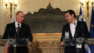 Putin och premiärminister Alexis Tsipras i Aten på fredagen. Putin och Tsipras i Aten
