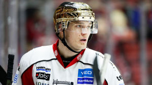 Olavi Vauhkonen är ett välkommet tillskott i Sports slutspelsjakt. Olavi Vauhkonen.