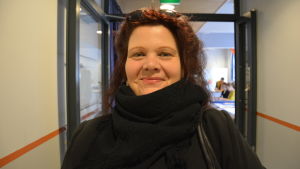 Marica Asplund röstar för första gången i Åbo och kom först till fel vallokal. Väljaren Marica Asplund ska rösta i Åbo.