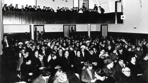 Det blåser nya vindar på biofronten just nu. Biokväll i Pargas föreningshus 1960.