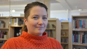 Ninette Bahne tycker inte man ska dela in böcker i typiska flick- och pojkböcker. Ninette Bahne lånar gärna böcker från biblioteket.