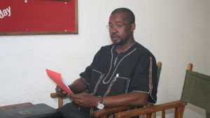 Ayub Rioba följer noga med förhållandet mellan den nya presidenten och medierna. Ayub Rioba föreläser i medieforskning vid universitetet i Dar es Salaam i Tanzania.
