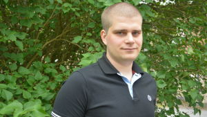 Byggnadsinspektör Kenneth Flythström. Kenneth Flythström, vikarierande byggnadsinspektör vid Sjundeå kommun.