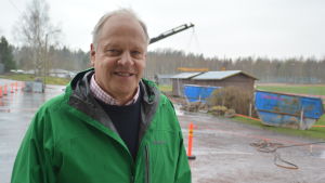 Patrik Flygar är initiativtagaren. Patrik Flygar, styrelseordförande för bolaget som bygger allaktivitetshallen i Sjundeå.