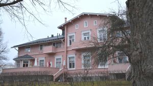 Levinska källaren finns i den södra ändan av den östra åstranden. restaurangen levisnska källaren på östra åstranden i borgå 31.03.16