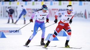Ny duell mellan Pärmäkoski och Björgen på tisdag. Krista Pärmäkoski och Marit Björgen, skiathlon, VM 2017.
