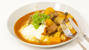 Maggies slaviska köttgryta Maggies slaviska köttgryta