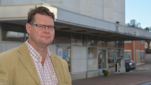 Raseborgs tekniska direktör Jan Gröndahl hoppas på att Raseborg sparar efter räddningsverksreformen trätt i kraft. Jan Gröndahl.