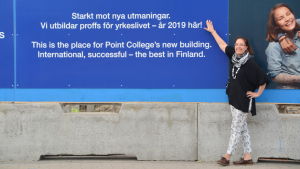 Rektor Sari Gustafsson ser fram emot den nya skolbyggnaden. Sari Gustafsson, Point Colleges rektor.