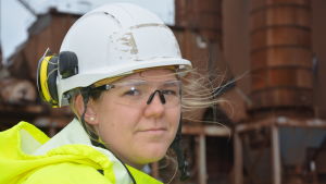 Ingås nya tekniska chef Alexandra Forsén tycker det är bra att radonmätningar görs. Arbetsledare Alexandra Forsén vid Delete.