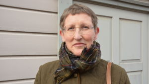 Teija Törni tycker det är roligt då många valt att rösta i kommunalvalet. Teija Törni hoppas att många röstar.