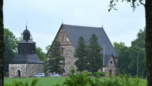 Sibbo gamla kyrkas profil står delvis som förebild till den nya i Söderkulla. Sibbo gamla kyrka