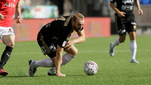 Richie Dorman är den spelare som i dagens trupp varit längst i SJK. Richie Dorman från SJK kämpar med att hållas på benen i ligan 2016.