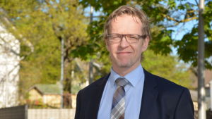 Pargas stadsdirektör Patrik Nygrén är villig att fortsätta diskutera med Axxell men ser inte i nuläget det som klokt att kommunerna stöder verksamheten. Patrik Nygrén