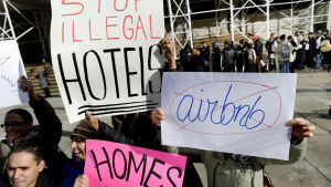 New York-bor protesterar mot Airbnb Invånare i New York protesterar mot Airbnb