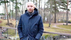 Carl Sebastian Lindberg har hållit talkaraokekvällar sedan år 2010. Bildkonstnär Carl Sebastian Lindberg