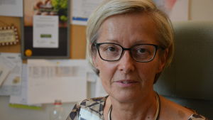 Birgitta Parikka tror att det med tanke på vårdreformen kan vara bra med en matstrategi. Birgitta Parikka, kost- och städchef i Kimitoöns kommun.