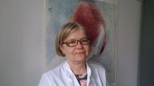 Professor Eija Kalso är överläkare för smärtkliniken vid HUCS. Professor Eija Kalso, överläkare på smärtkliniken vid HUCS