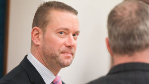 Stefan Wallin är förvånad över att Trumps tonläge inte har ändrat efter att han tillträdde som president. Stefan Wallin.
