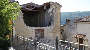 Förödelse i Accumoli efter jordbävningen.